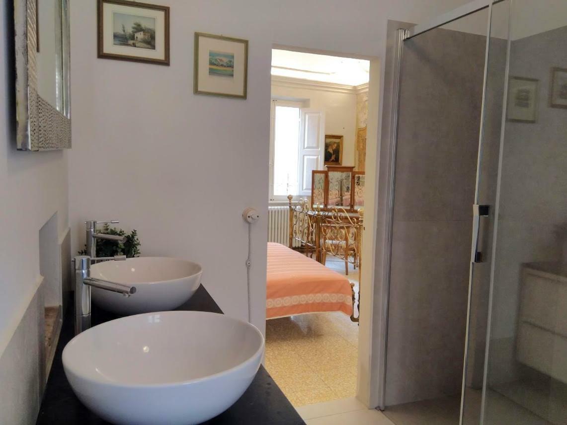 אורבינו Residenza Storica Volta Della Morte מראה חיצוני תמונה