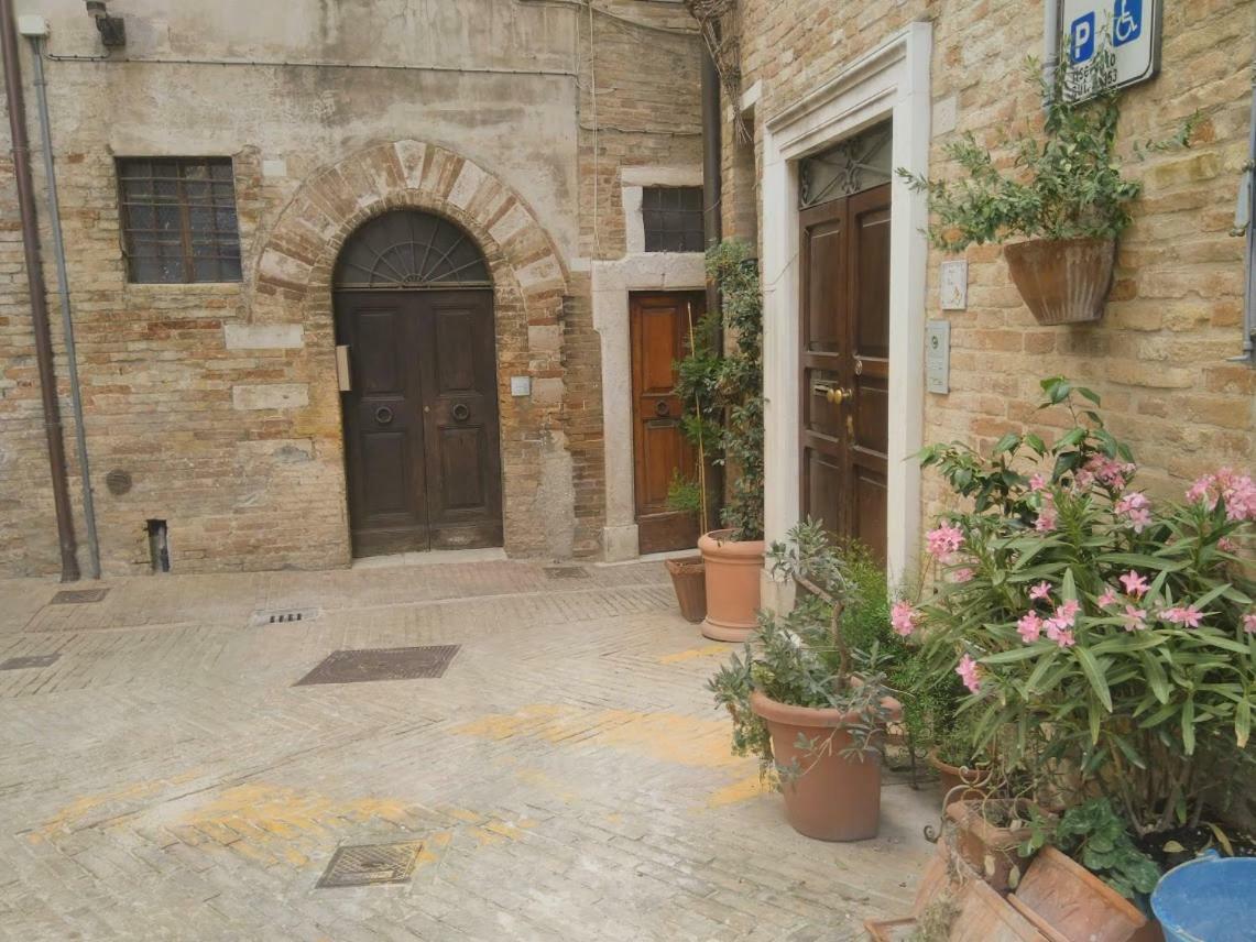 אורבינו Residenza Storica Volta Della Morte מראה חיצוני תמונה